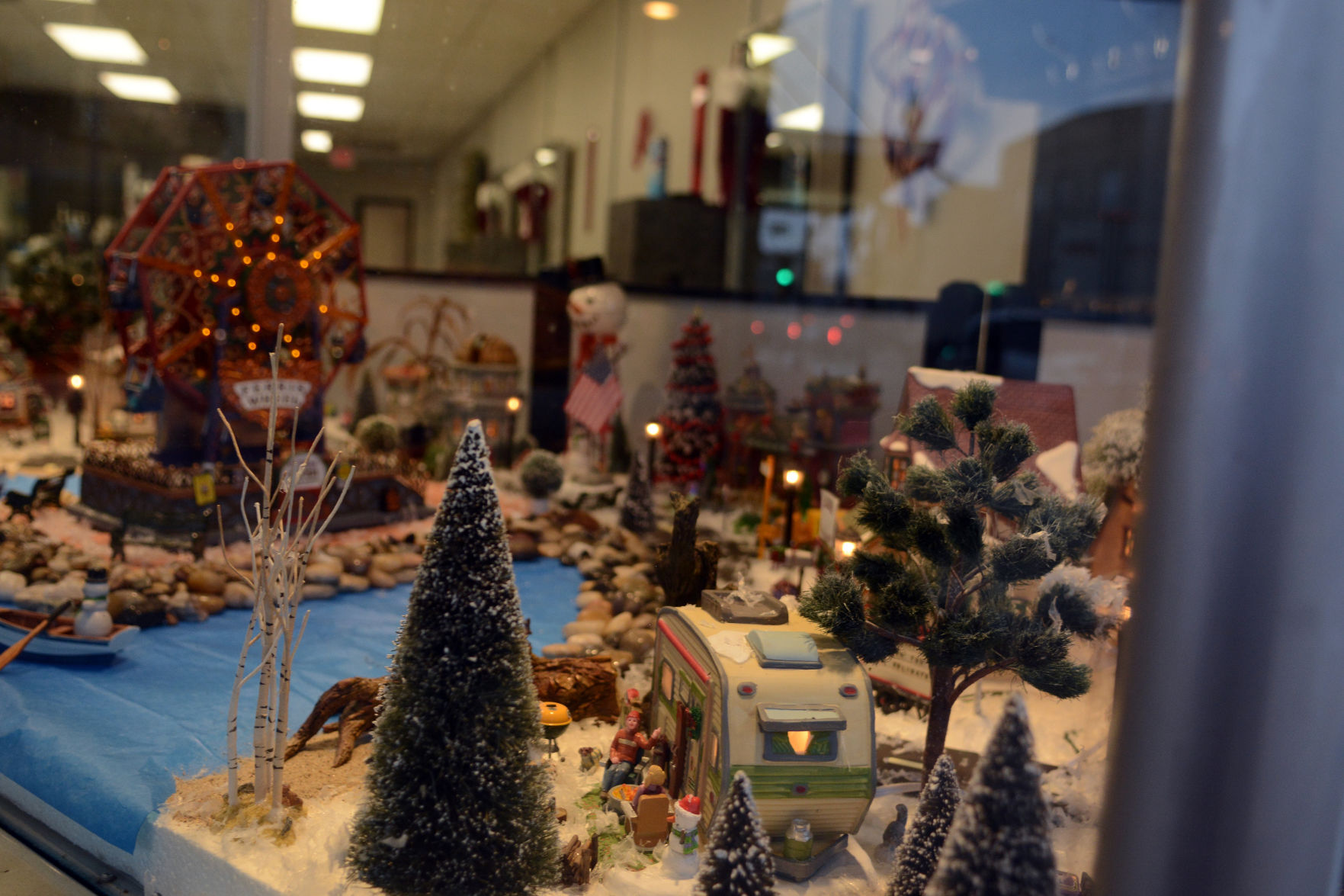 Portage shop windows, Dec. 18, 2020